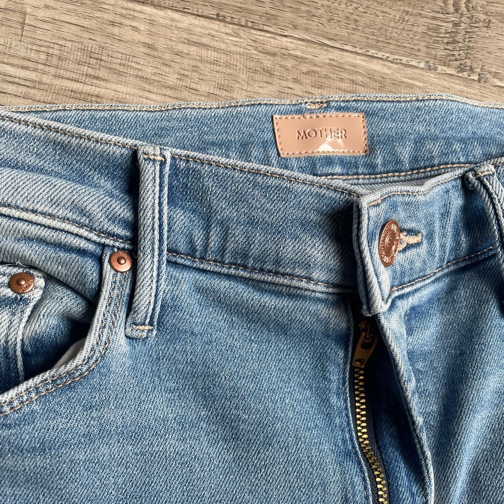 MOTHER The Weekender In Blessing In Disguise Mid Rise Flare Leg Med. Blue SZ 31 - Picture 9 of 16